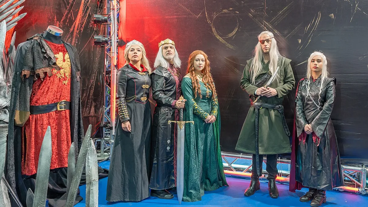 Personajes de la saga Targaryen recreados con vestuario de la serie